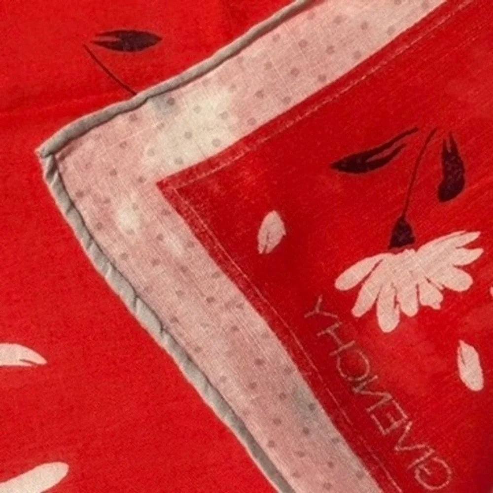 Vtg GIVENCHY Scarf Handkerchief Floral Daisy Red White 17